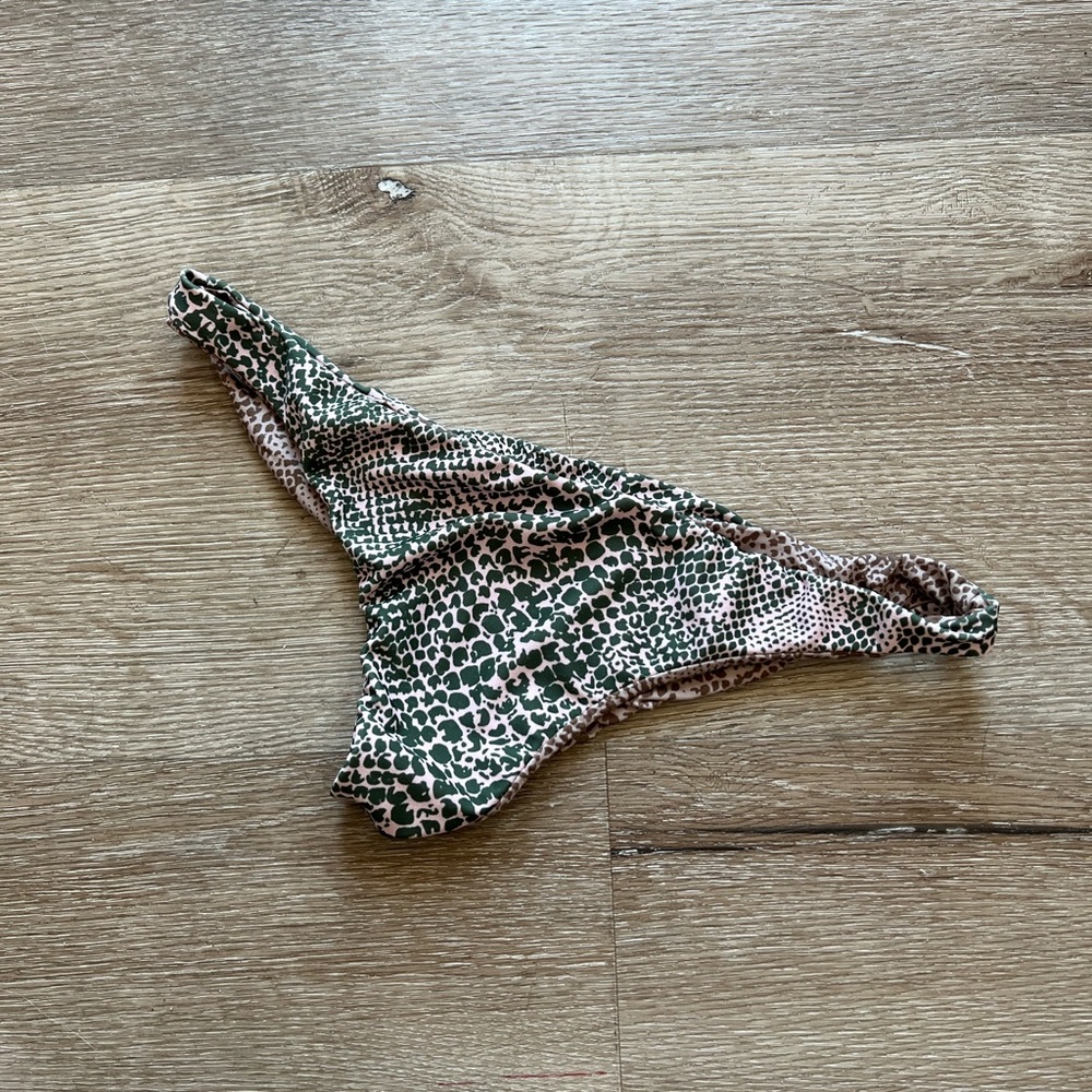 ACACIA SWIMWEAR BIKINI BOTTOMS IN PINE SNAKE LINING - SHIPS TODAY